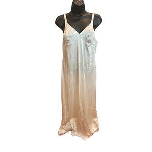 Vanity Fair Sz 38 Nylon Blend White Shiny Full Slip Lingerie Adjustable Straps